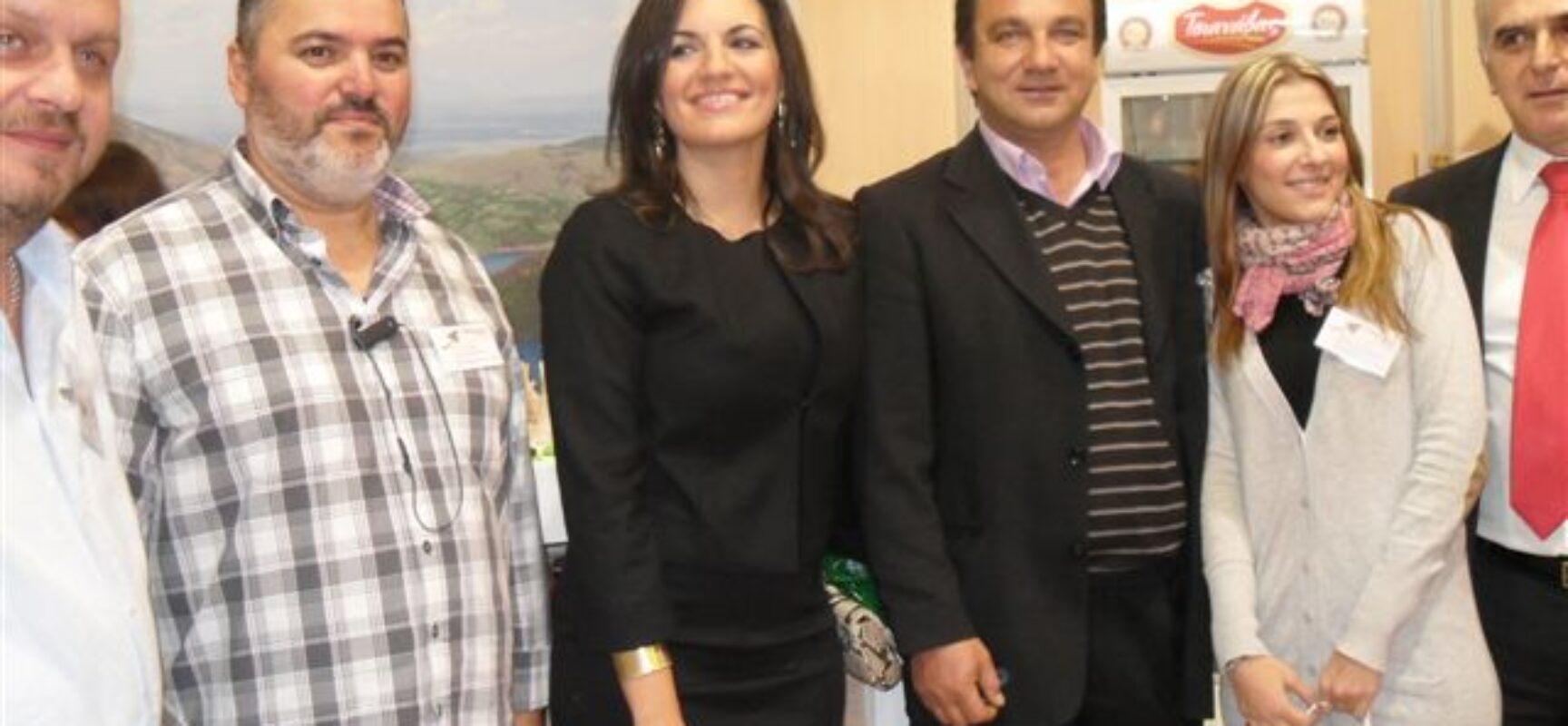 Επίσκεψη της Υπουργού Τουρισμού στο Περίπτερο του Δ.  Σοφάδων στην Philoxenia