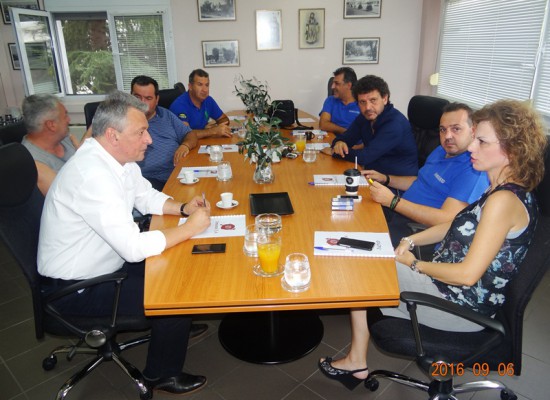 Επίσκεψη Θάνου Σκάρλου στο εργοστάσιο της Damavand Α.Ε