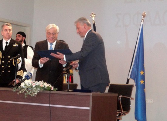 Επίτιμος Δημότης Σοφάδων ο Πρόεδρος της Δημοκρατίας