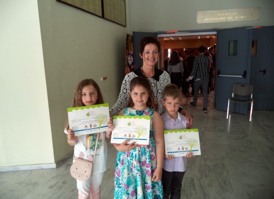 ΣΥΓΧΑΡΗΤΗΡΙΑ ΕΠΙΣΤΟΛΗ ΔΗΜΑΡΧΟΥ ΣΟΦΑΔΩΝ ΓΙΑ ΤΟΥΣ ΜΑΘΗΤΕΣ ΤΟΥ ΕΙΚΑΣΤΙΚΟΥ ΕΡΓΑΣΤΗΡΙΟΥ ΜΟΡΦΩΤΙΚΟΥ ΣΥΛΛΟΓΟΥ ΣΟΦΑΔΩΝ