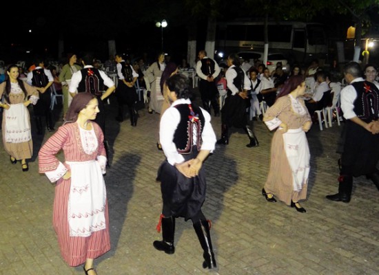 Οι δυο αρχαιότεροι πολιτισμοί του κόσμου «αγκαλιάζονται» στο Μελισσοχώρι