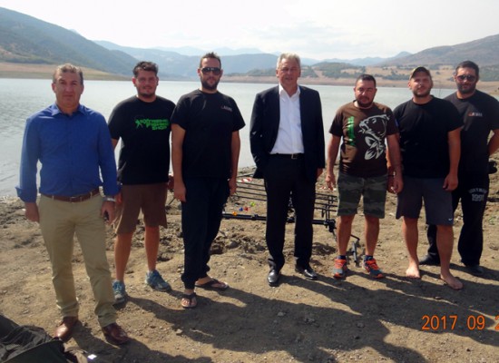 Με μεγάλη επιτυχία ο διαγωνισμός ψαρέματος στη λίμνη Σμοκόβου