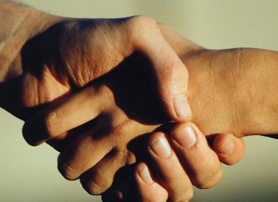 Ο Δήμος Σοφάδων συγκεντρώνει είδη πρώτης ανάγκης για τους σεισμόπληκτους