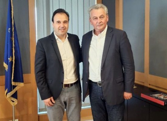 Συνάντηση Δημάρχου Σοφάδων Θάνου Σκάρλου με το νέο Υπουργό Ψηφιακής Διακυβέρνησης Δημήτρη Παπαστεργίου
