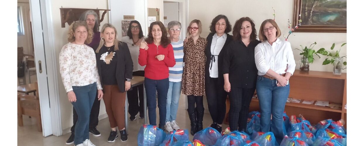 ΔΙΑΝΟΜΗ ΤΡΟΦΙΜΩΝ ΑΠΟ ΤΟ ΚΟΙΝΩΝΙΚΟ ΠΑΝΤΟΠΩΛΕΙΟ ΤΟΥ ΔΗΜΟΥ ΣΟΦΑΔΩΝ